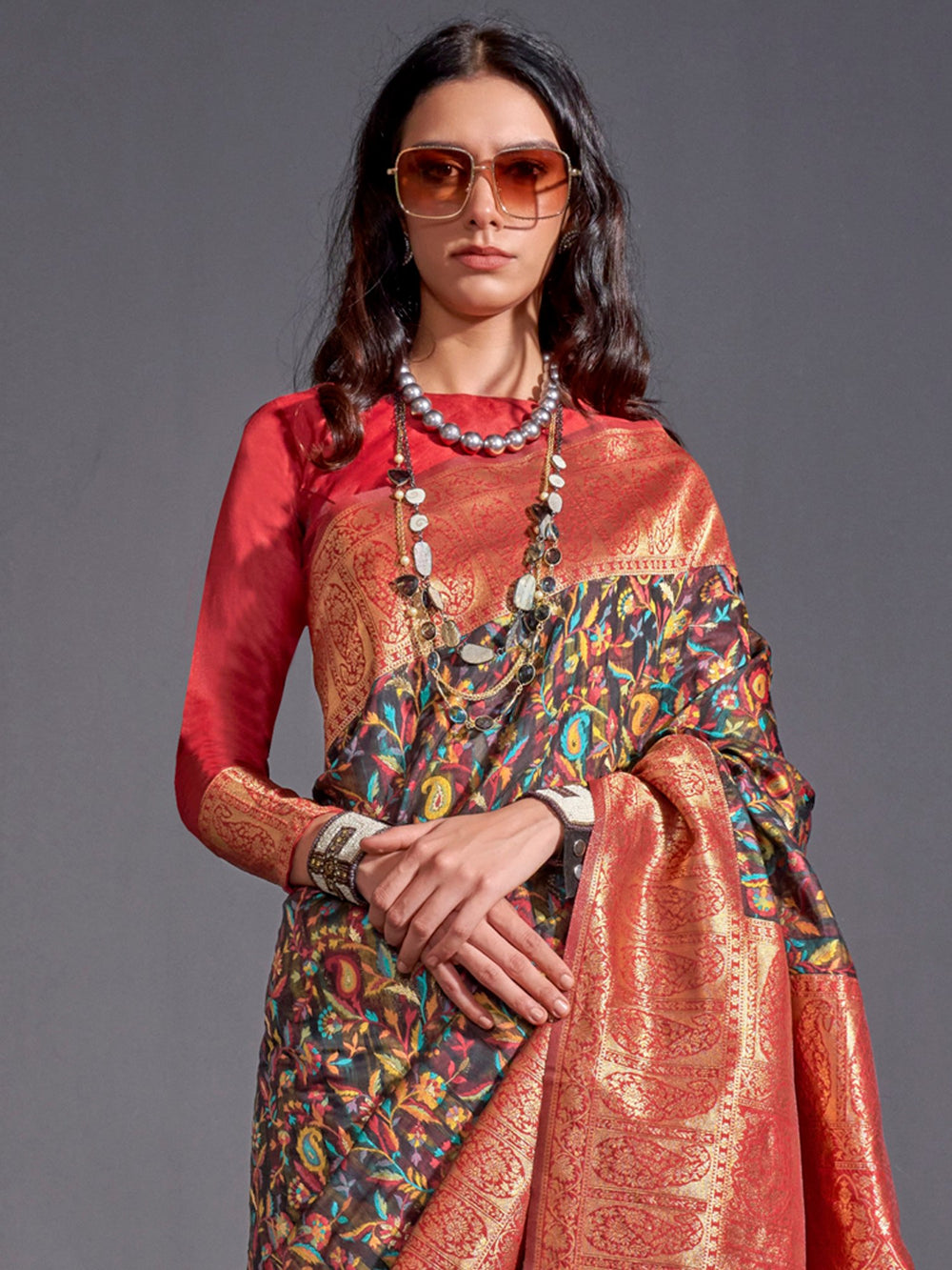 Get the best ladies suit