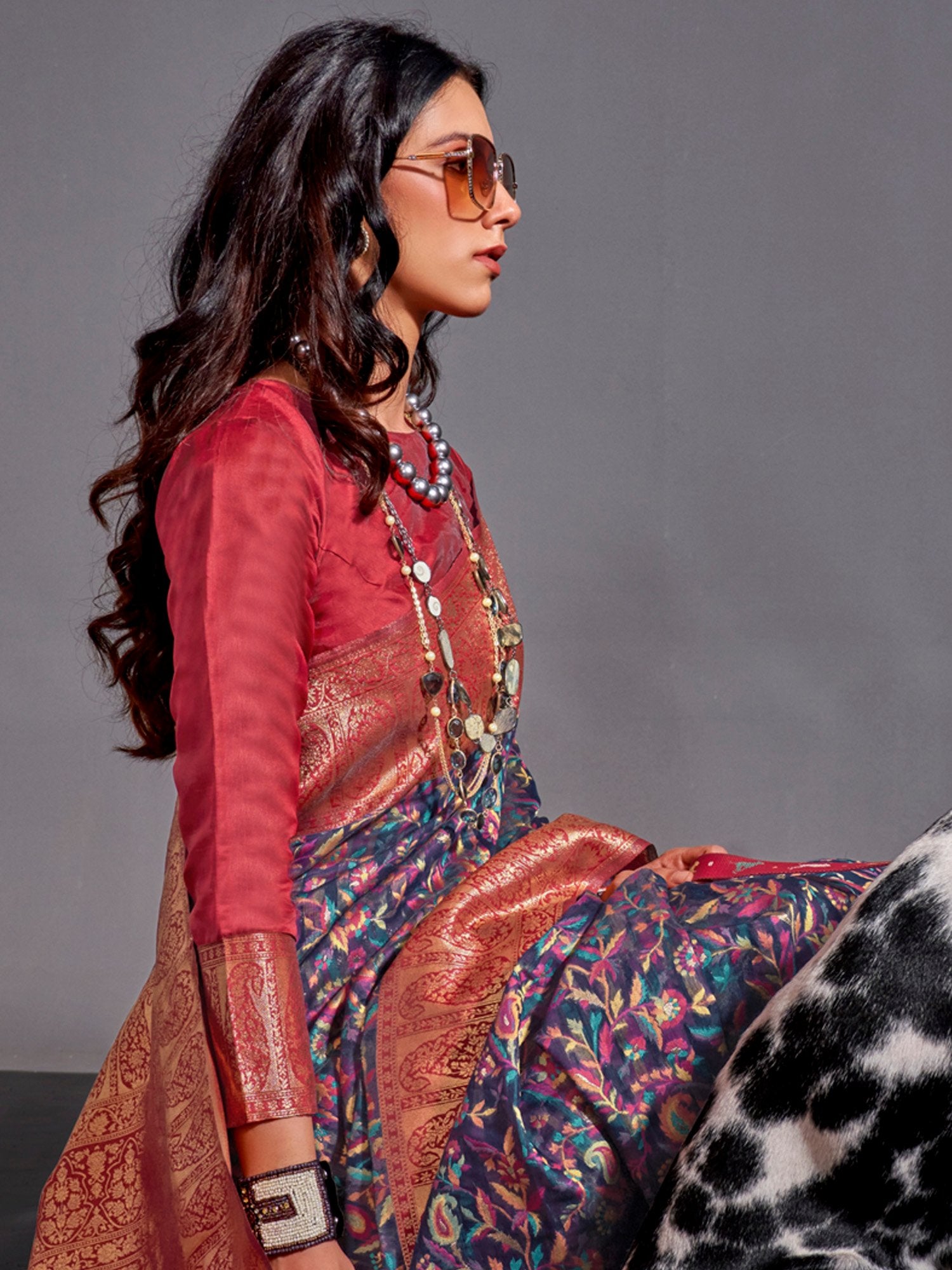 Get the best latest saree design