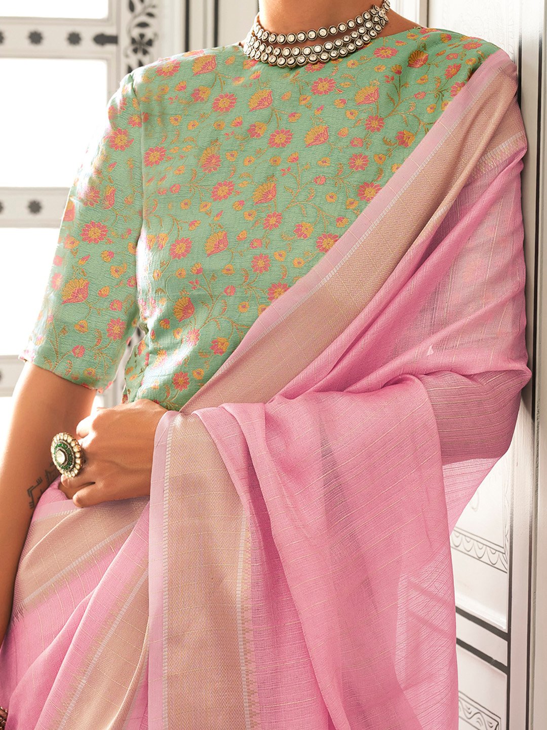 Pink Banarasi Pure Chiffon Woven Saree