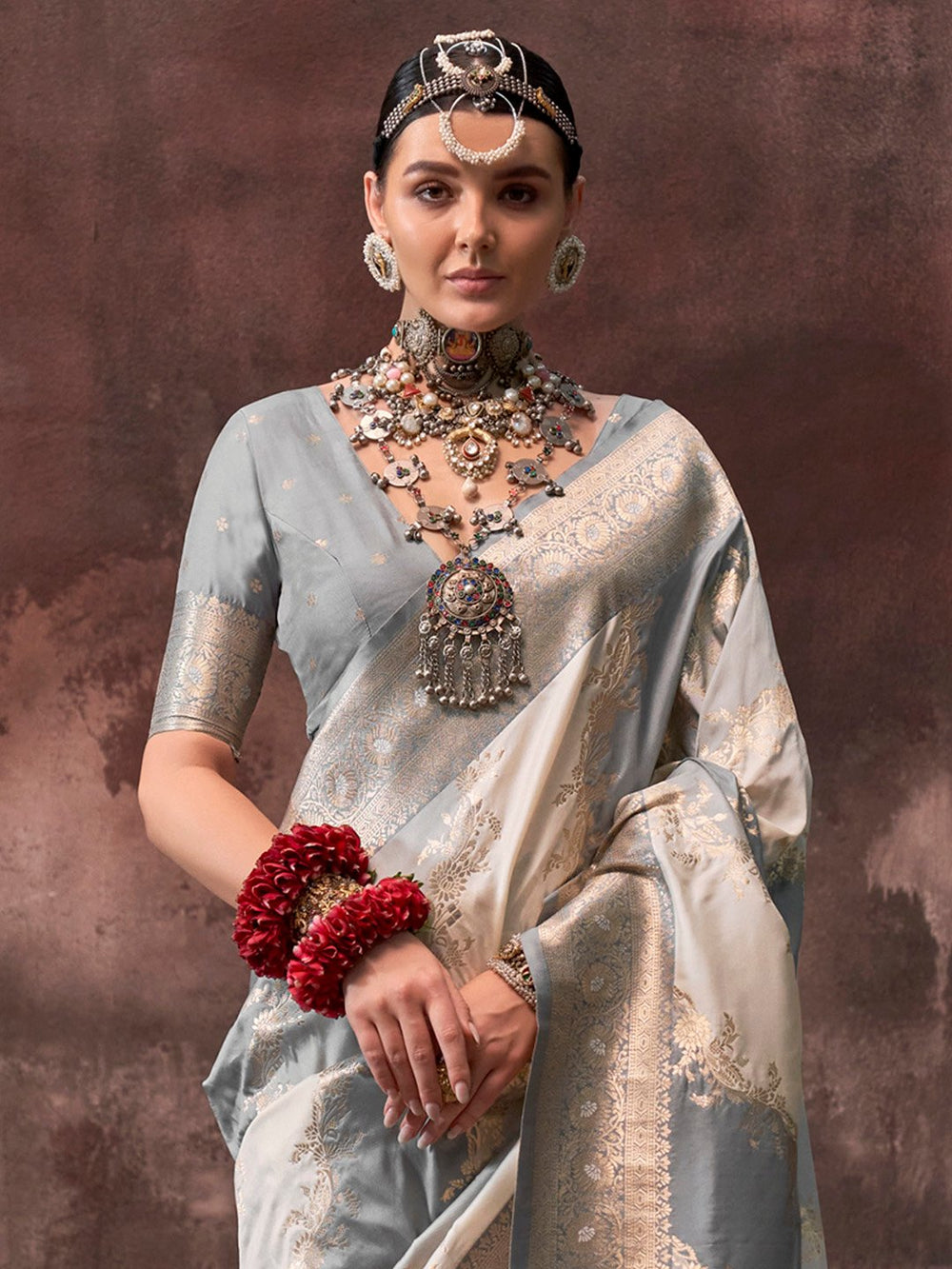 Get the best bridal lehenga