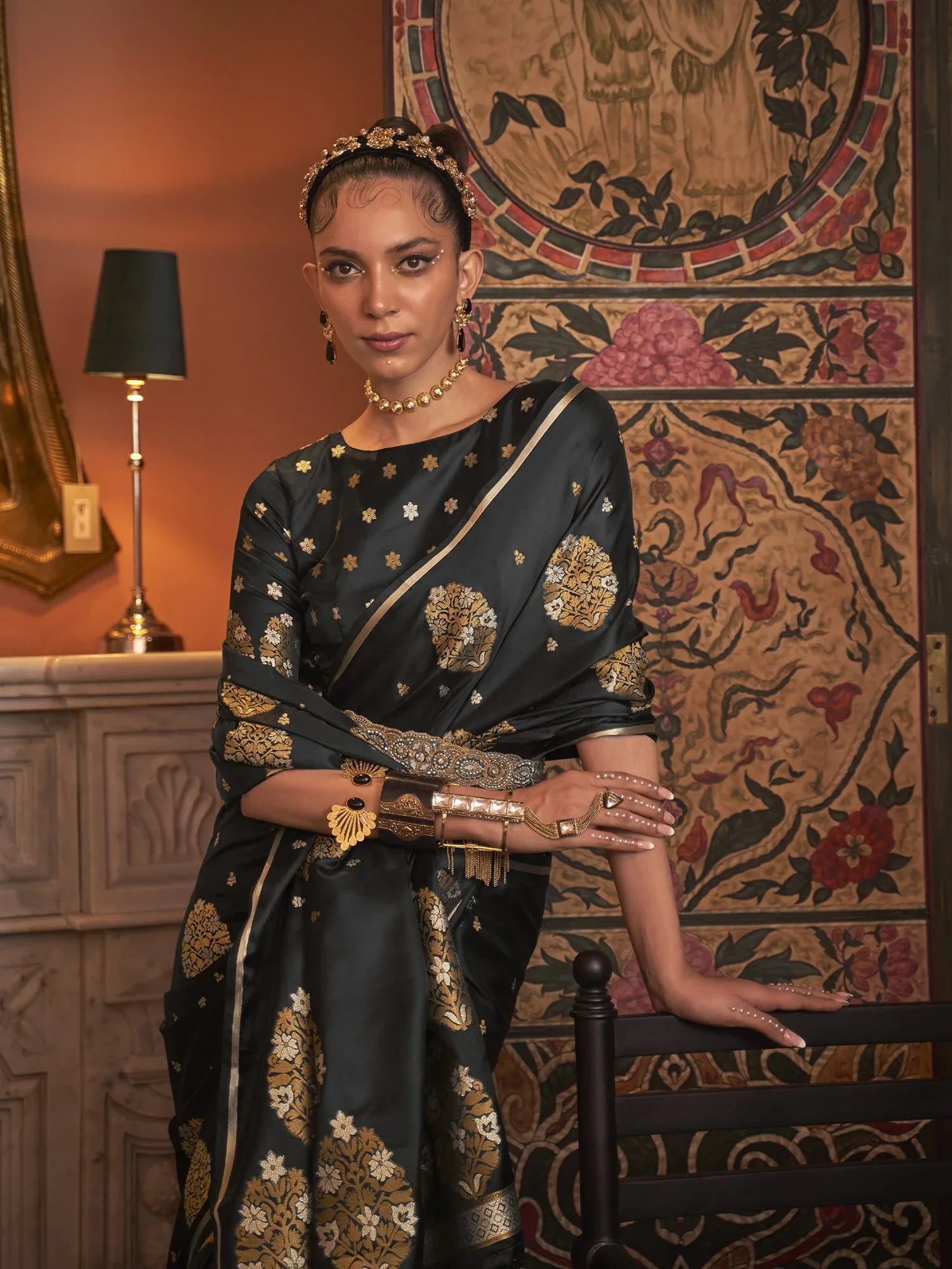 Get the best designer saree