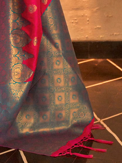 Pink Banarasi Silk Blend Woven Saree