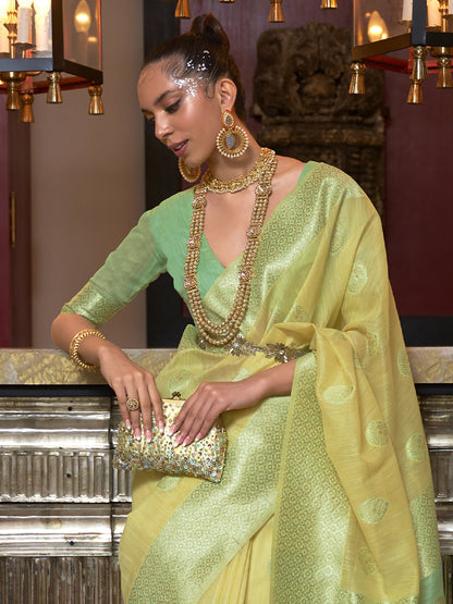 Get the best new saree design