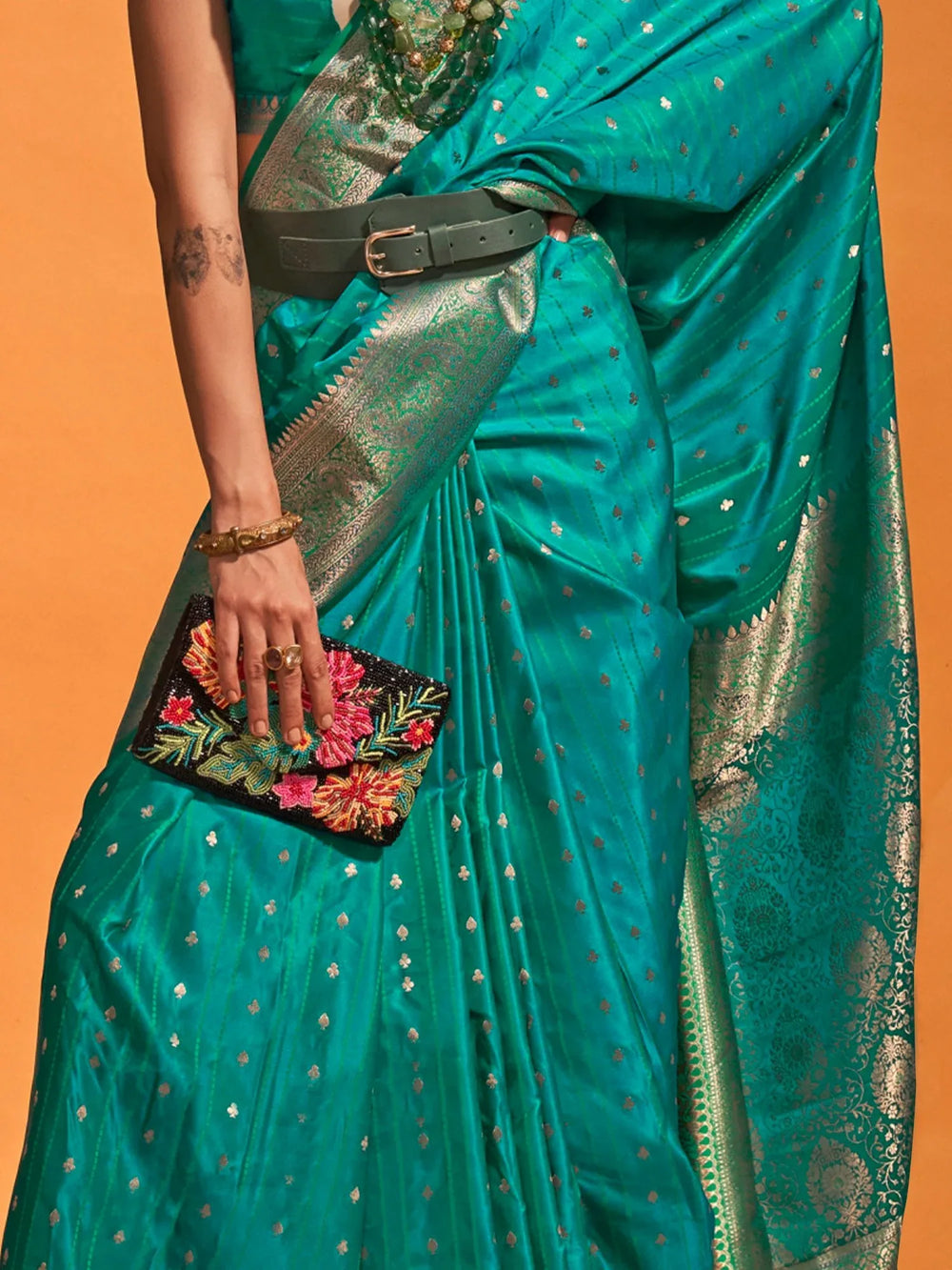 Get the best cotton saree