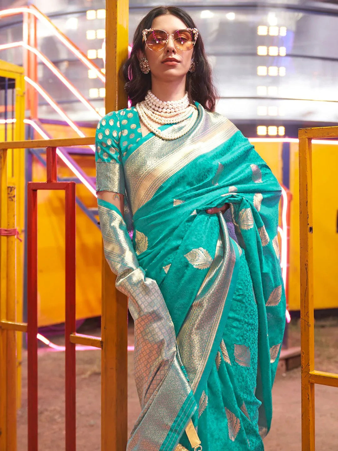 Light Banarasi Silk Blend Woven Saree - The Dori Store