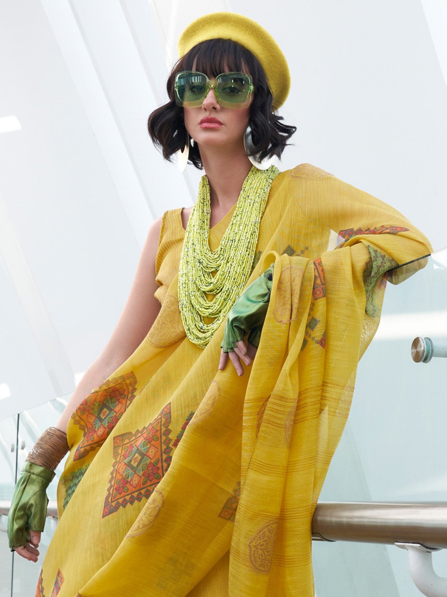 Get the best organza saree