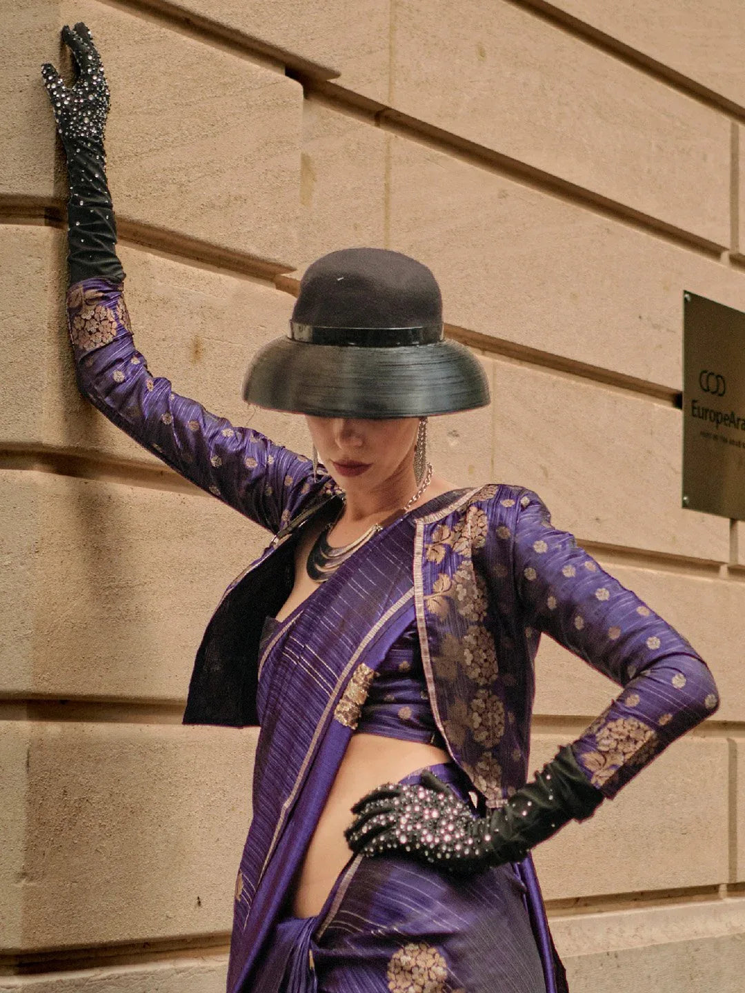 NavyBlue Banarasi Satin Silk Woven Saree - The Dori Store