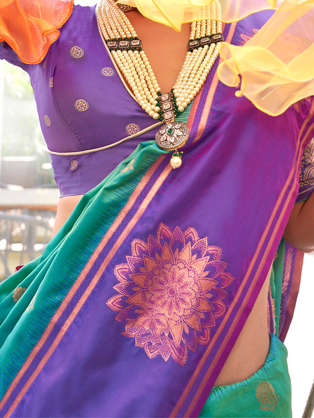Get the best flipkart saree