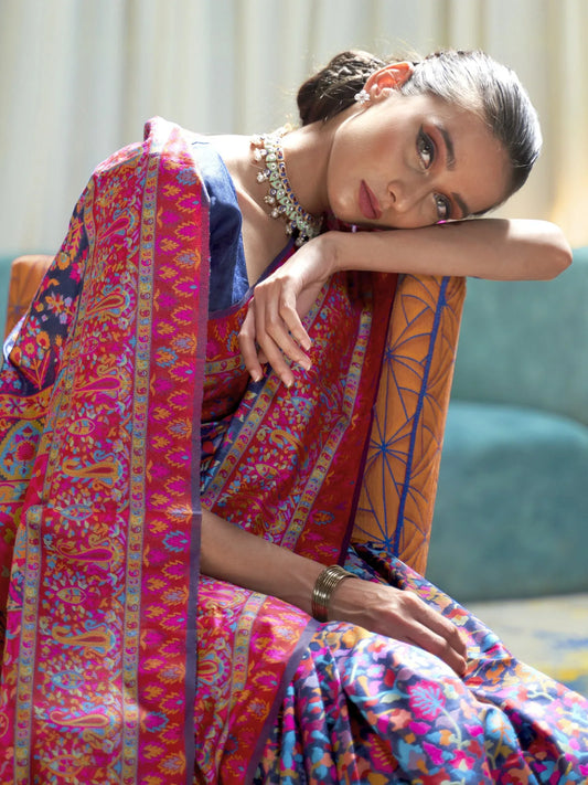 Get the best saree shops in Chandni Chowk