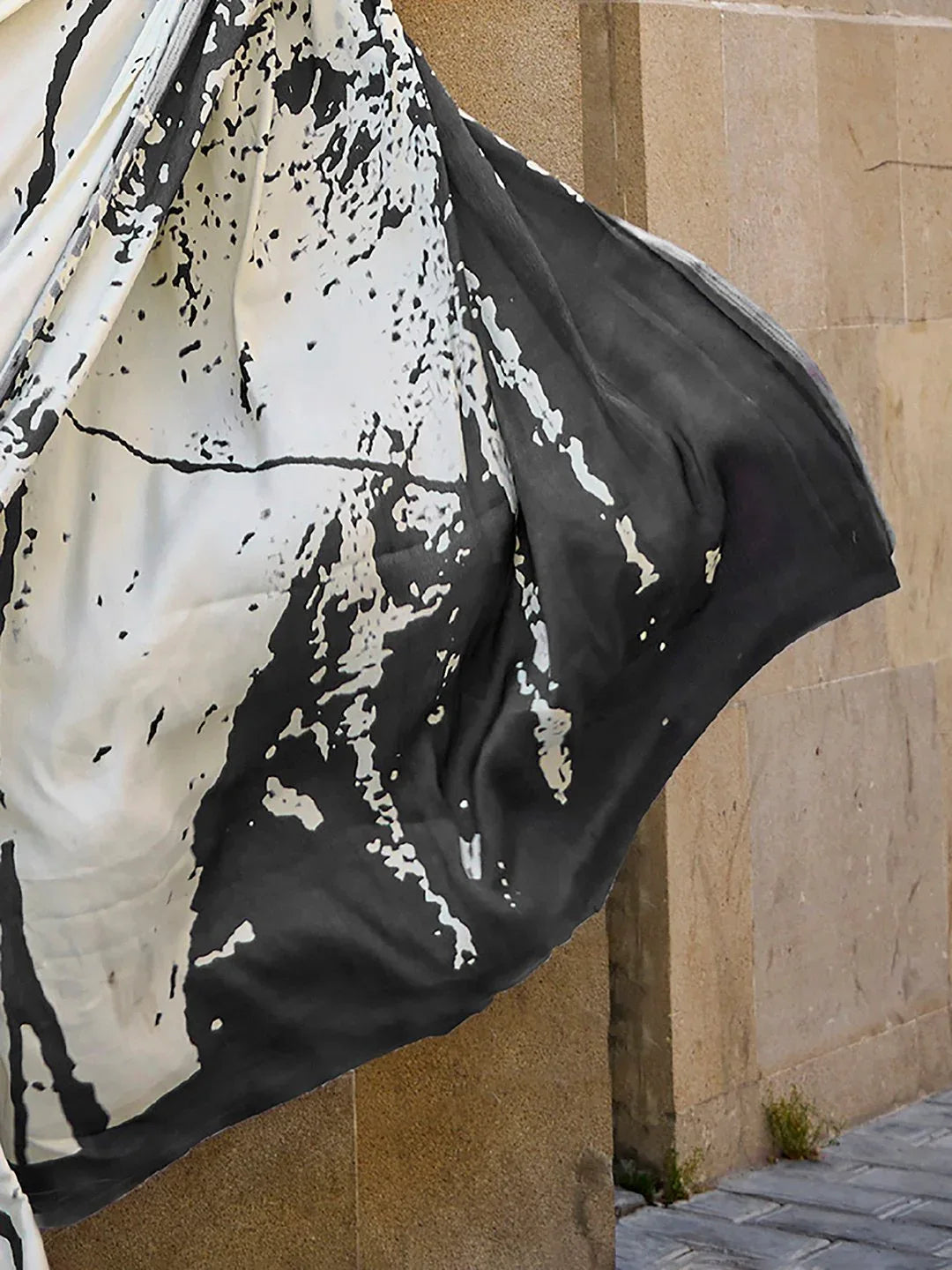 Cream Block Print Crepe Digital Print Saree