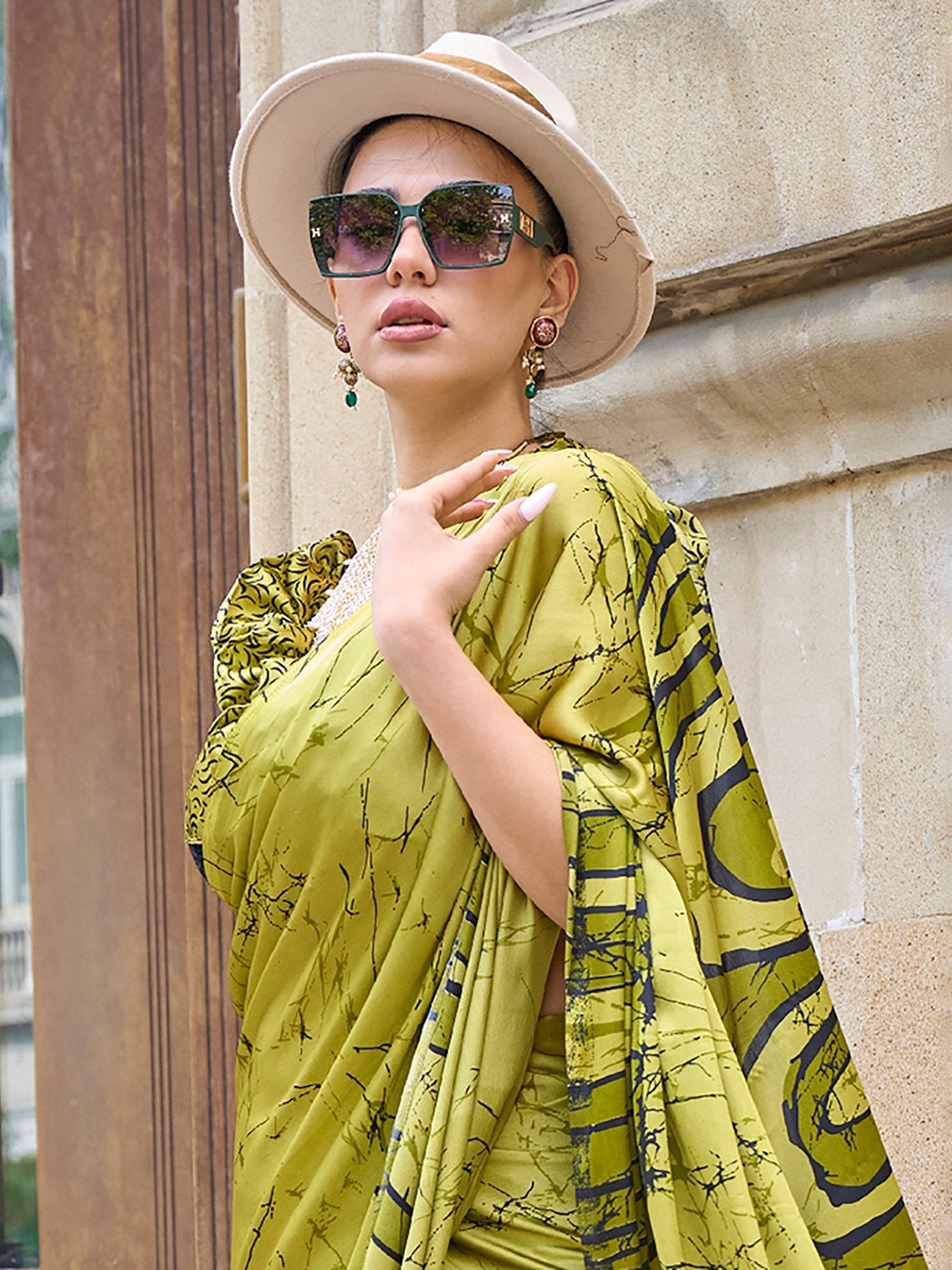 Get the best saree for women