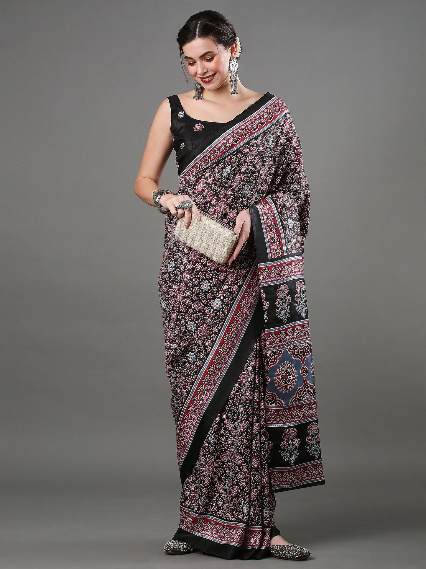 Get the best ready-to-wear saree