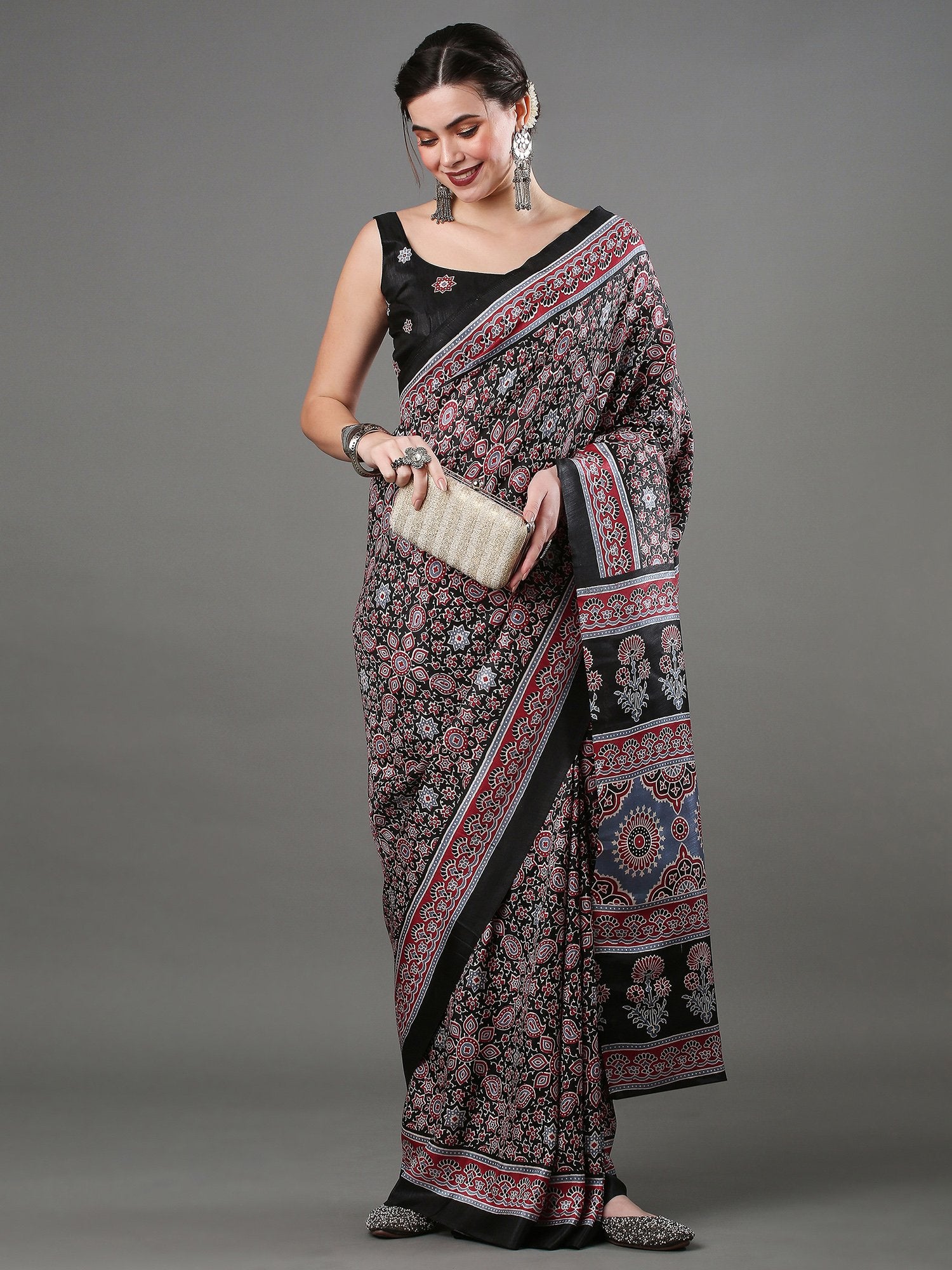 Get the best ready-to-wear saree