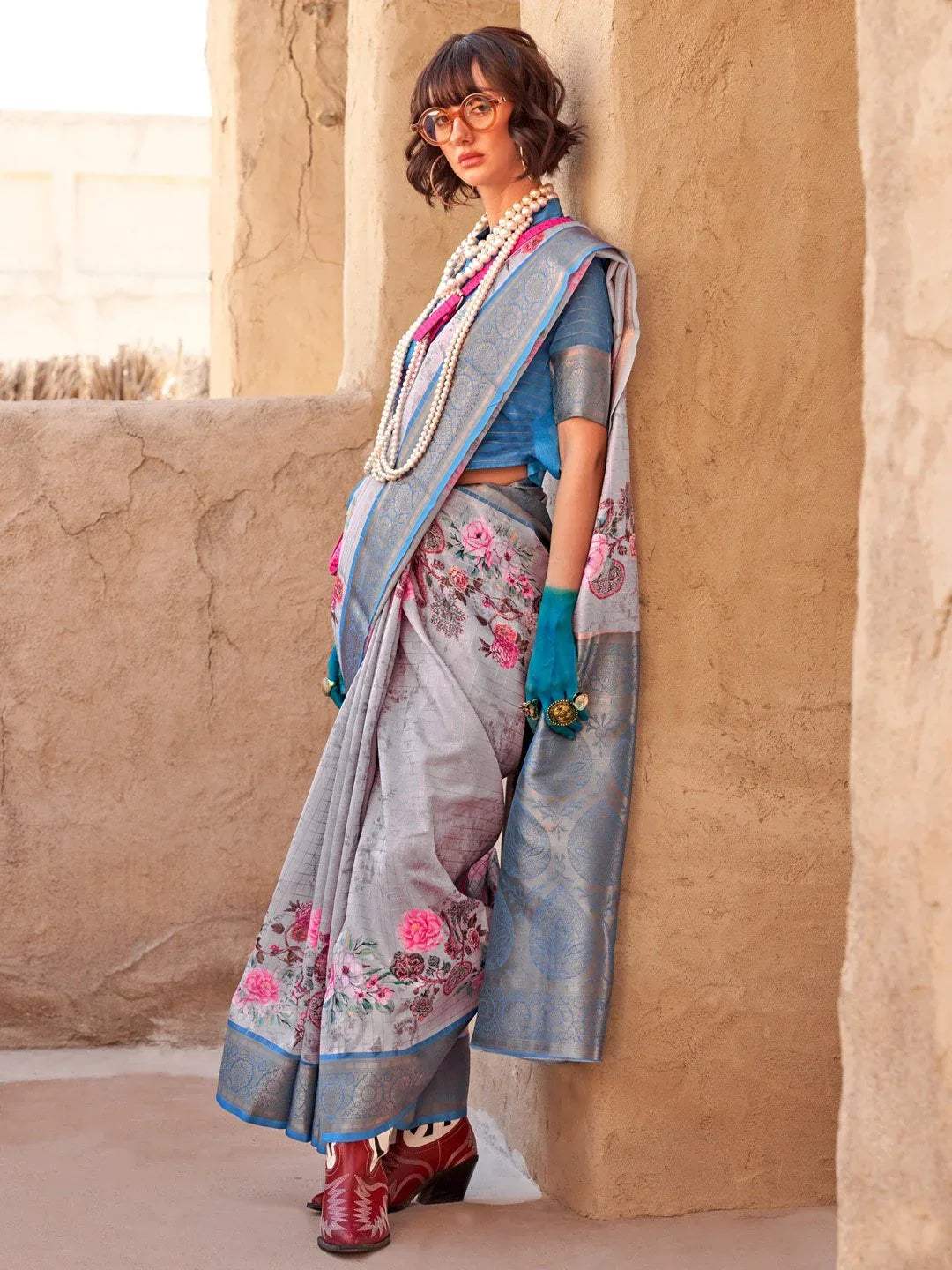 Get the best bride wedding sarees