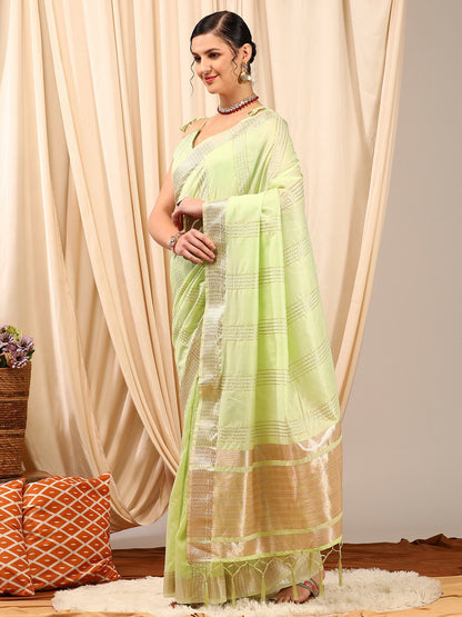 Get the best organza saree