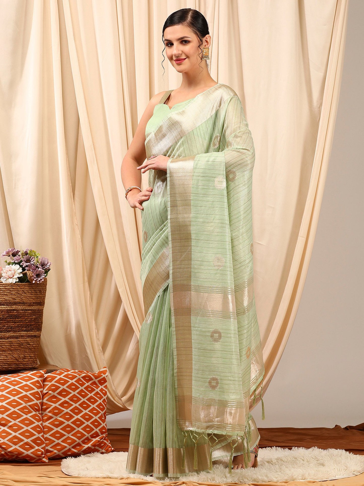 Get the best myntra saree