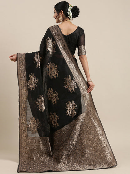 Get the best designer saree
