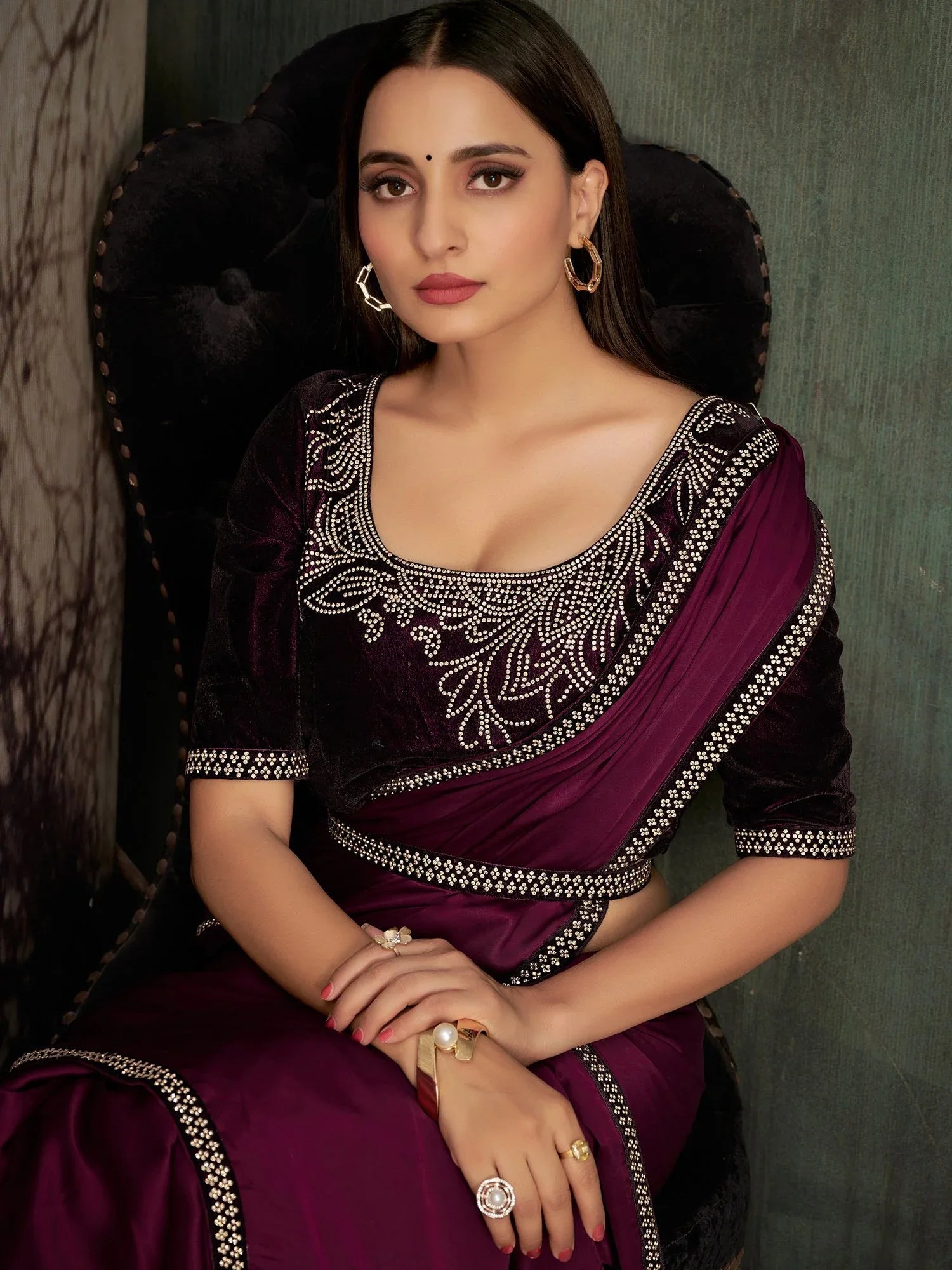 Get the best ladies suit