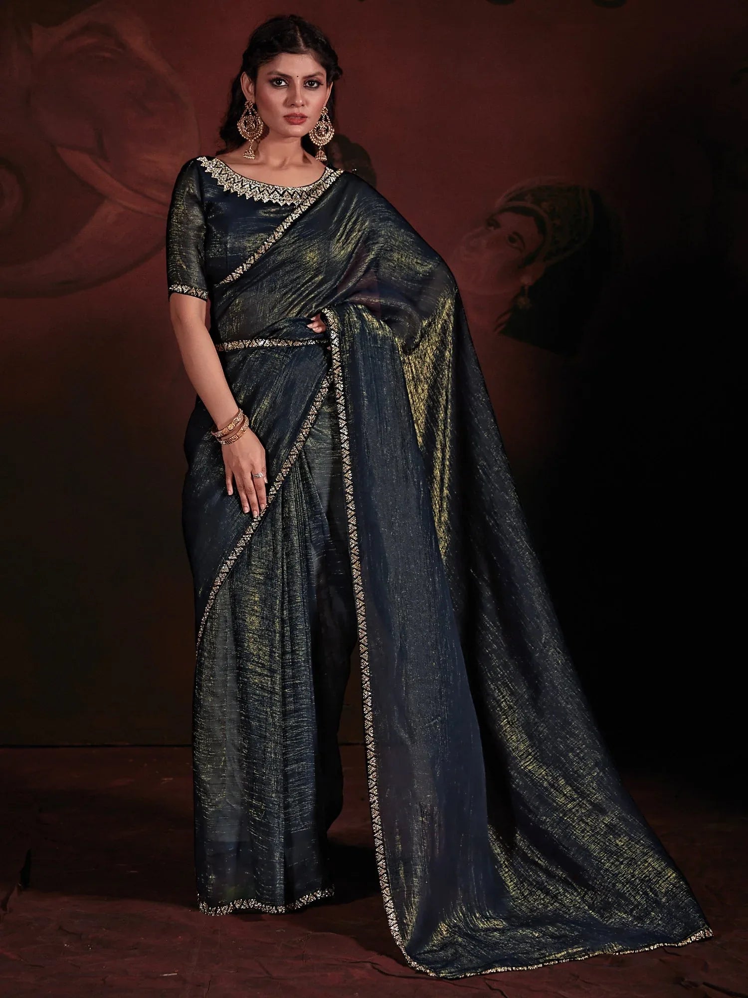 Get the best saree manufacturer