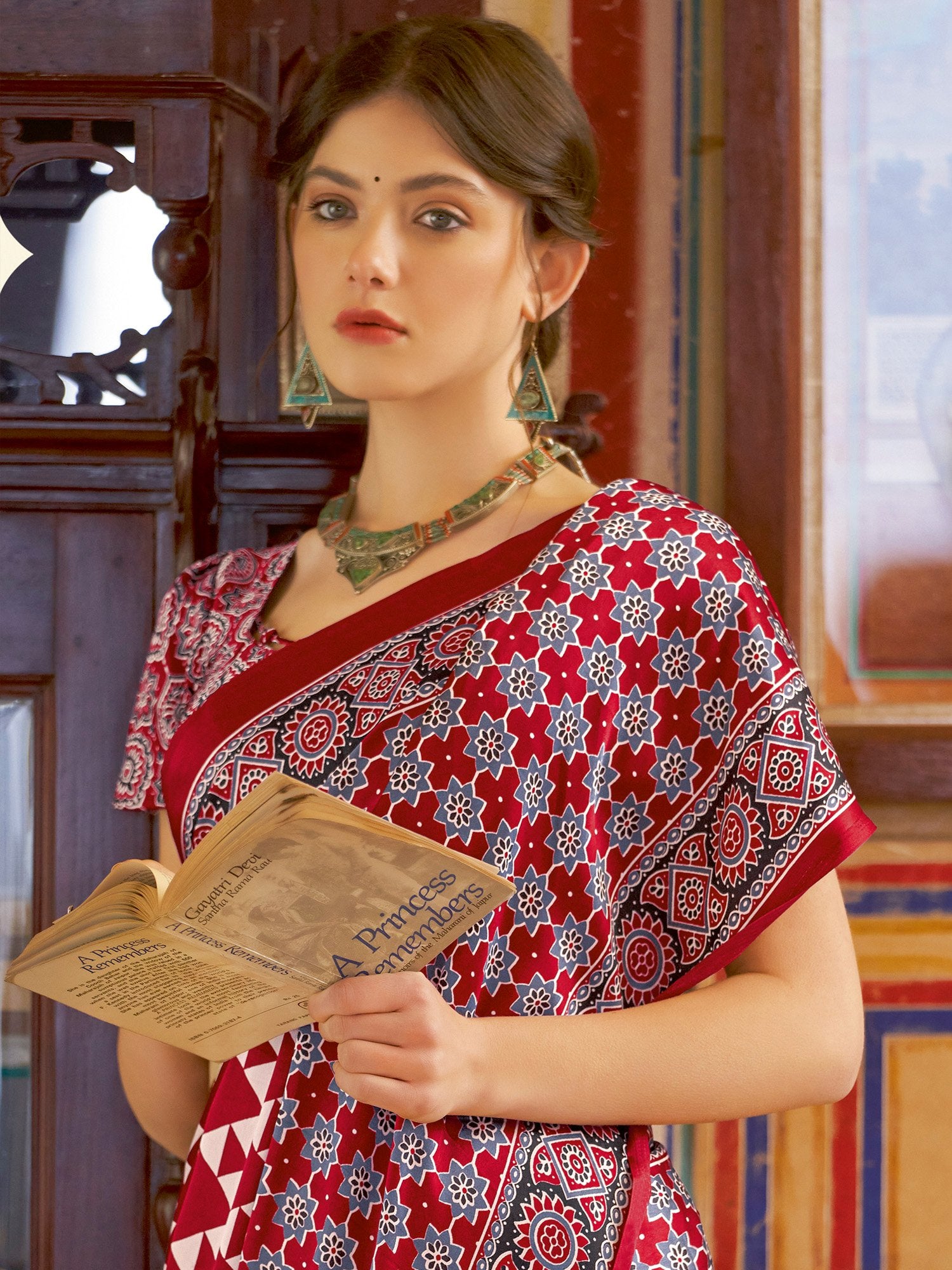 Get the best surat saree