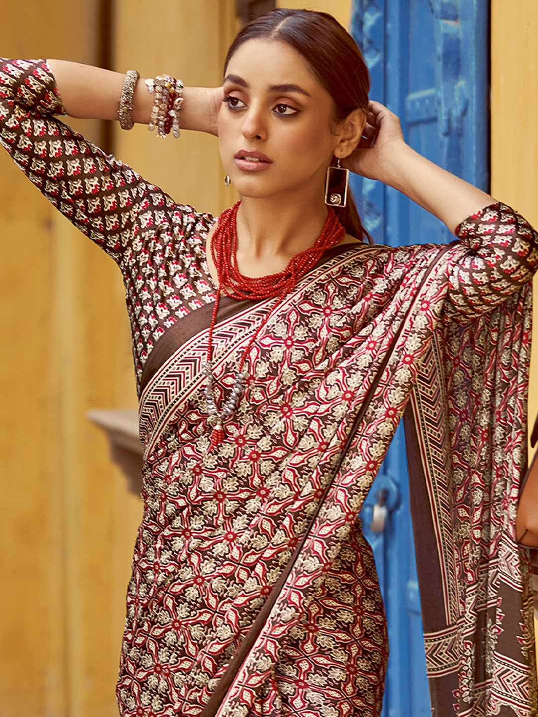 Get the best Kasavu saree online