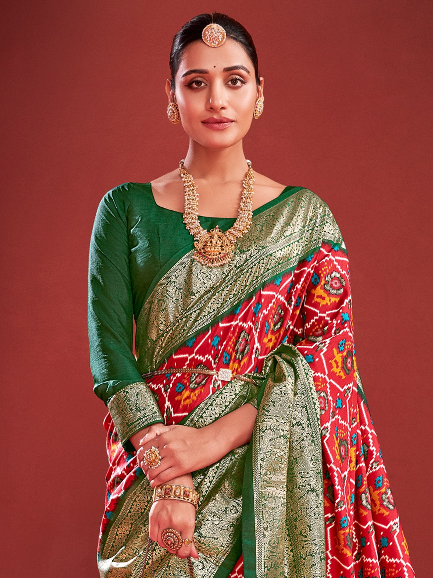 Get the best Dulhan saree