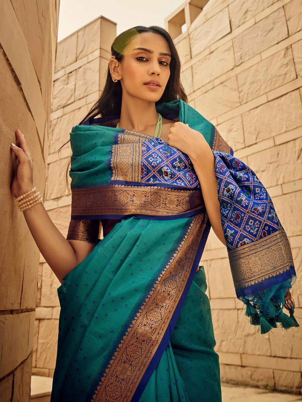 Get the best Paithani saree