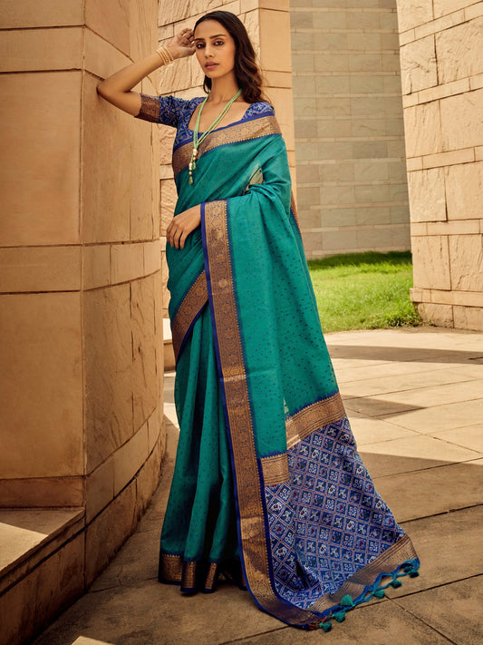 Get the best Banarasi saree