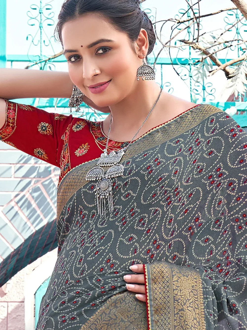 partywear designer saree for festive occasions