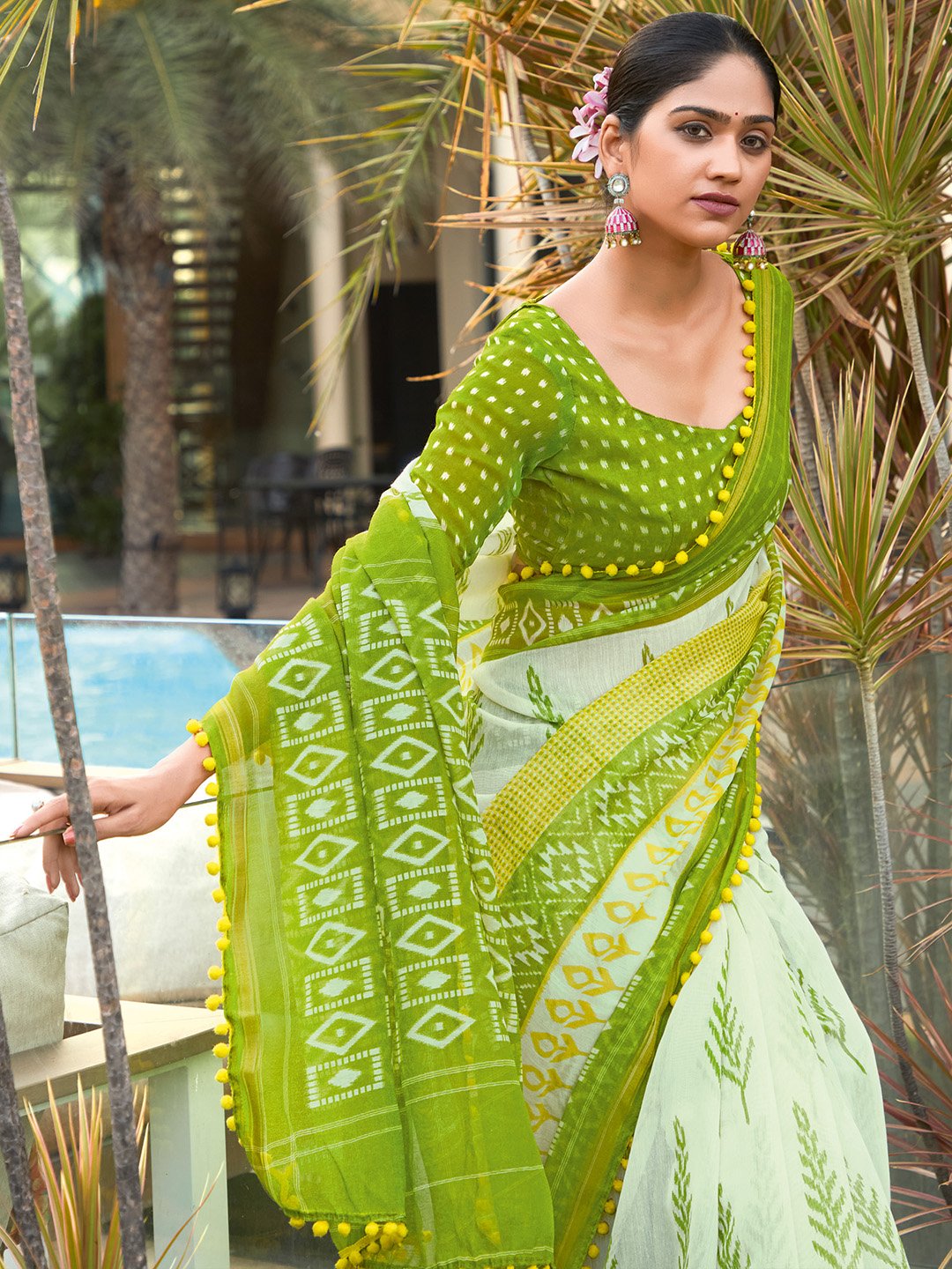 Get the best latest saree design