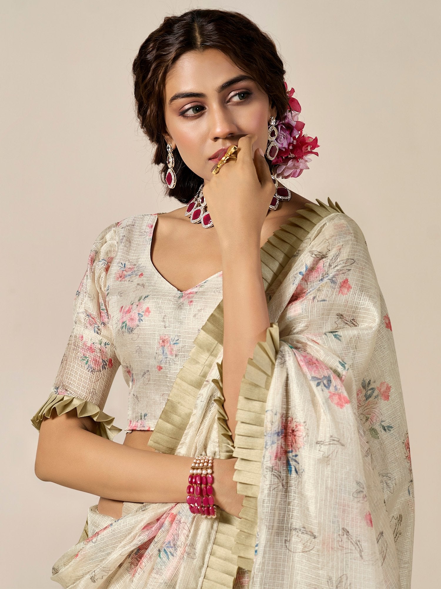 Get the best designer saree