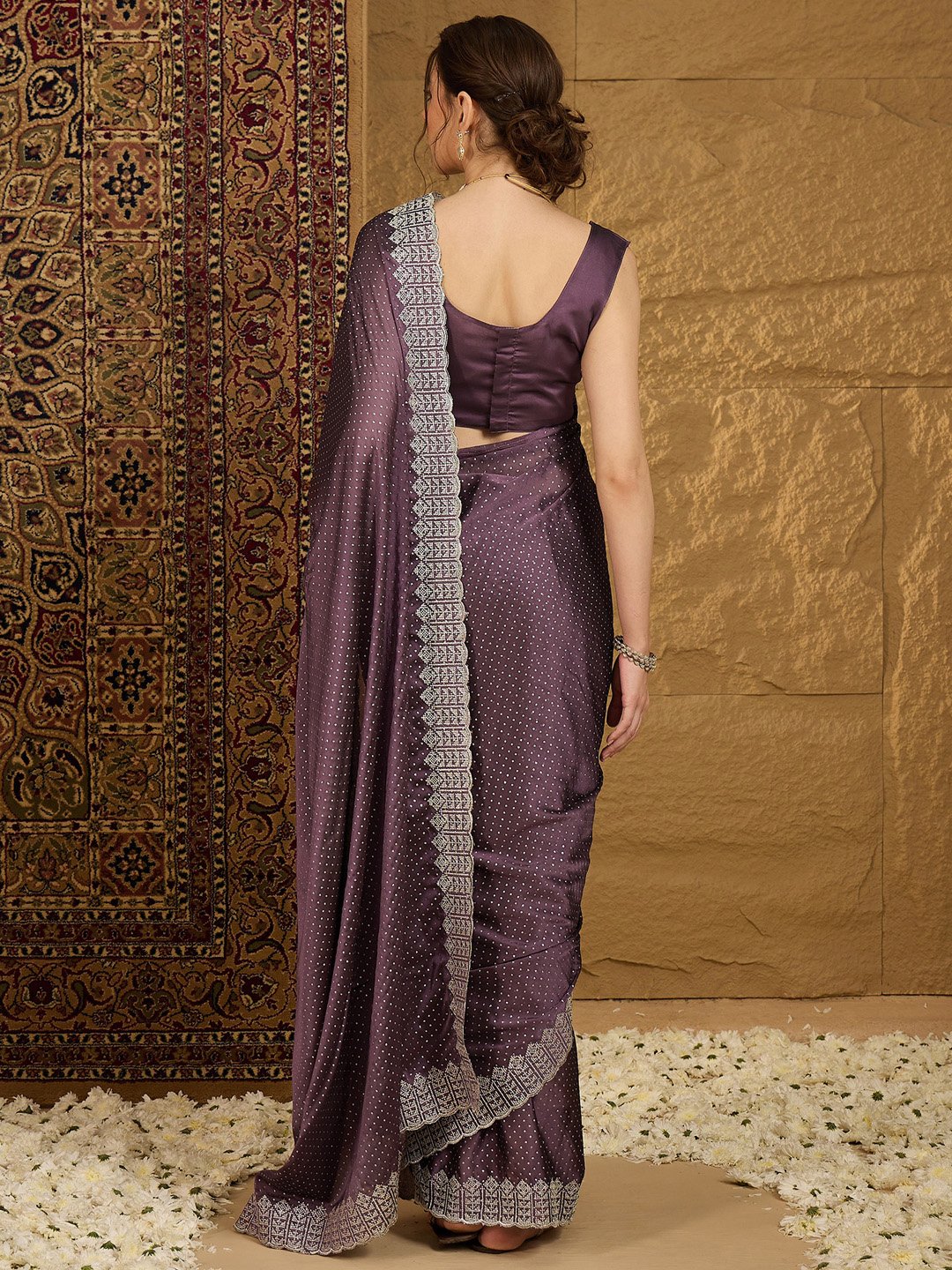 Get the best saree manufacturer