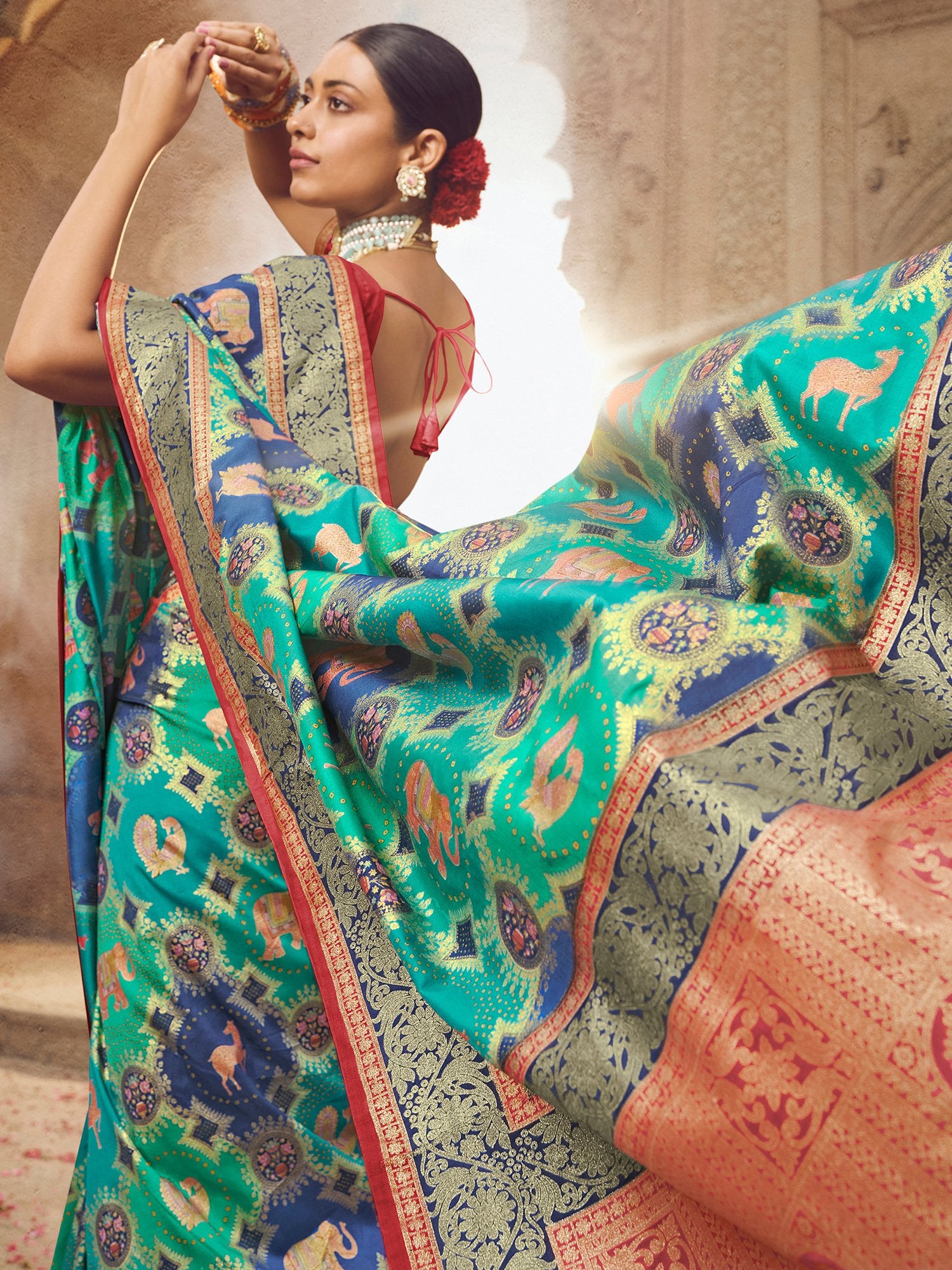 Get the best shaadi saree