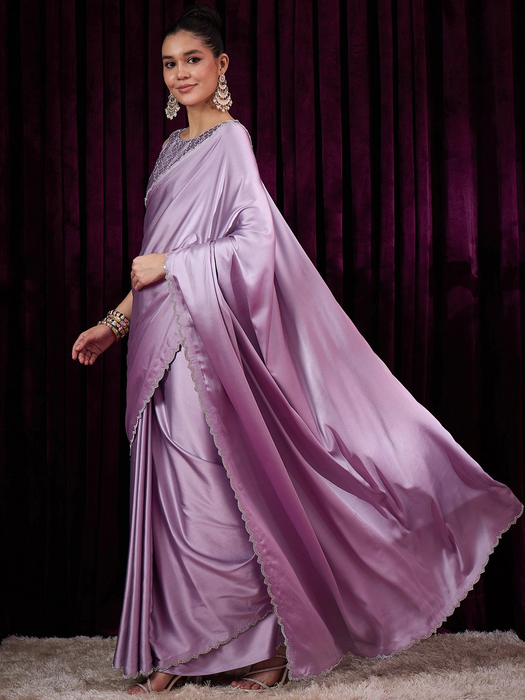 Get the best new saree design