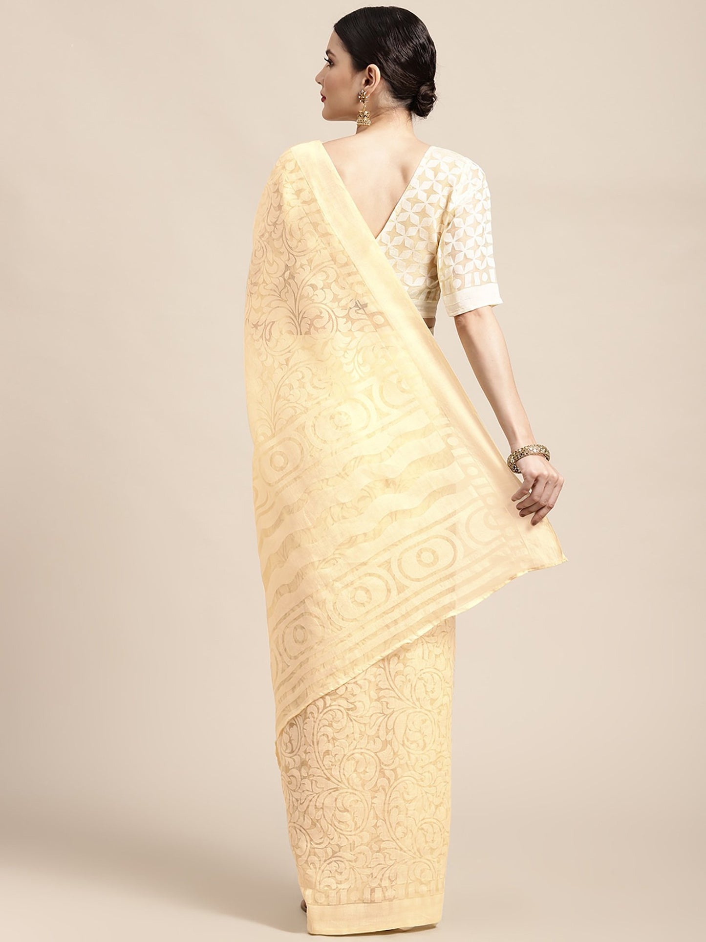 Get the best saree manufacturer