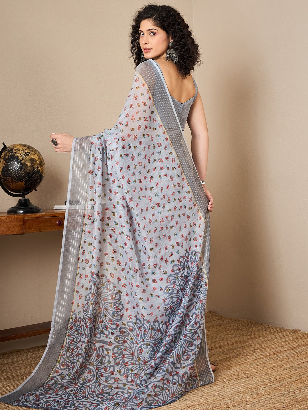 Get the best latest saree design