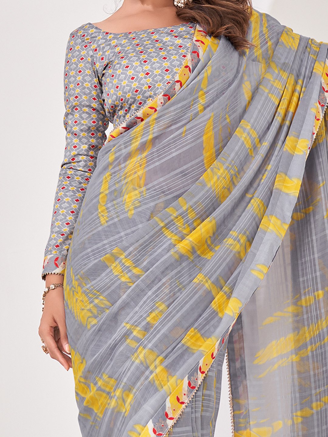 Get the best Banarasi silk saree
