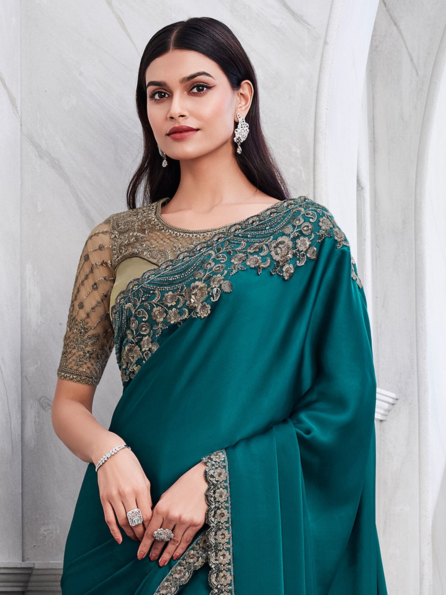 Get the best party wear saree