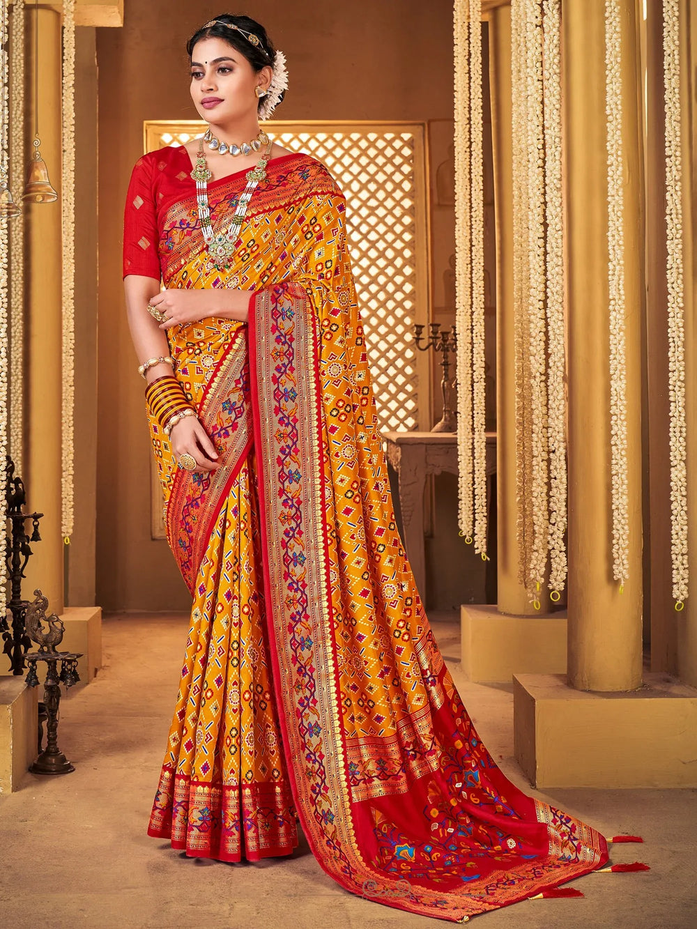 Get the best haldi saree