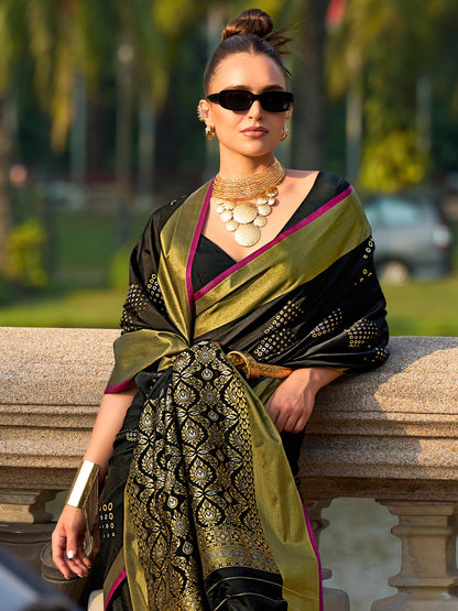 Get the best party wear saree