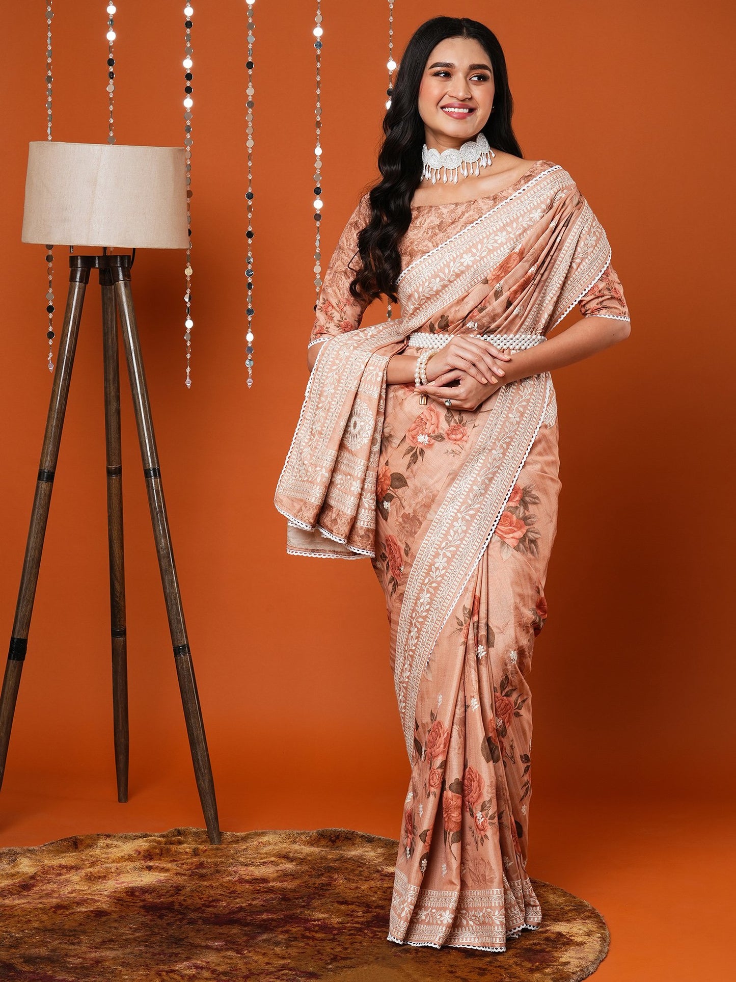 Get the best organza saree