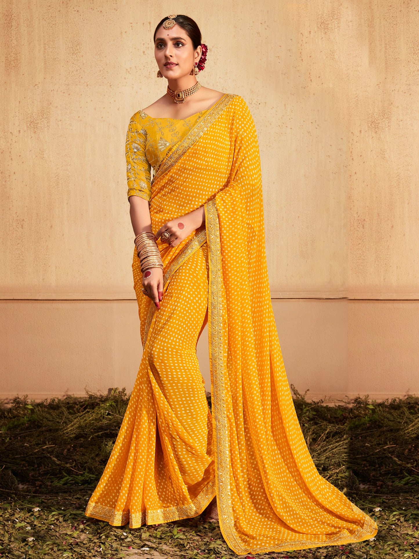 Get the best latest saree design