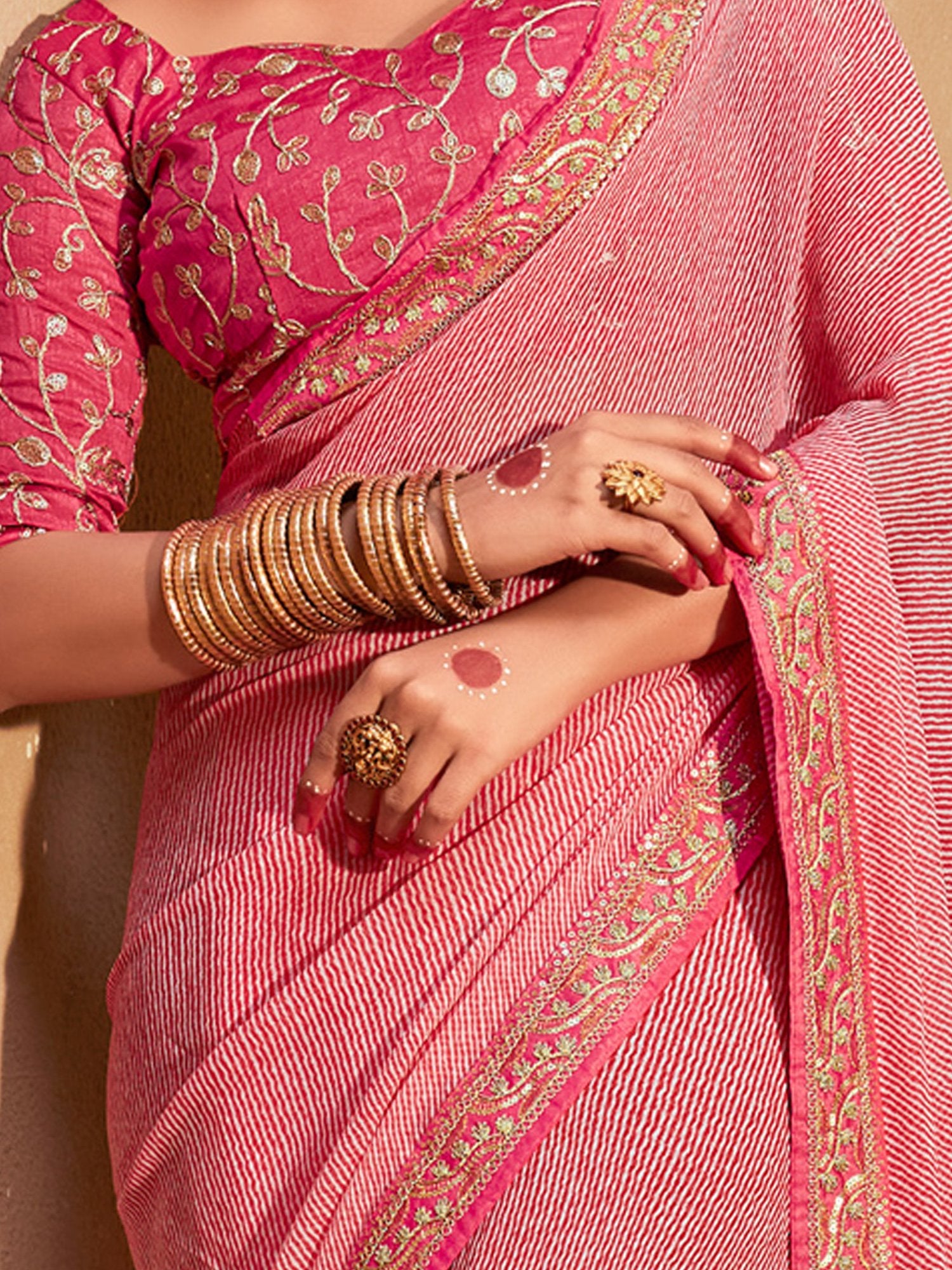Get the best saree for women