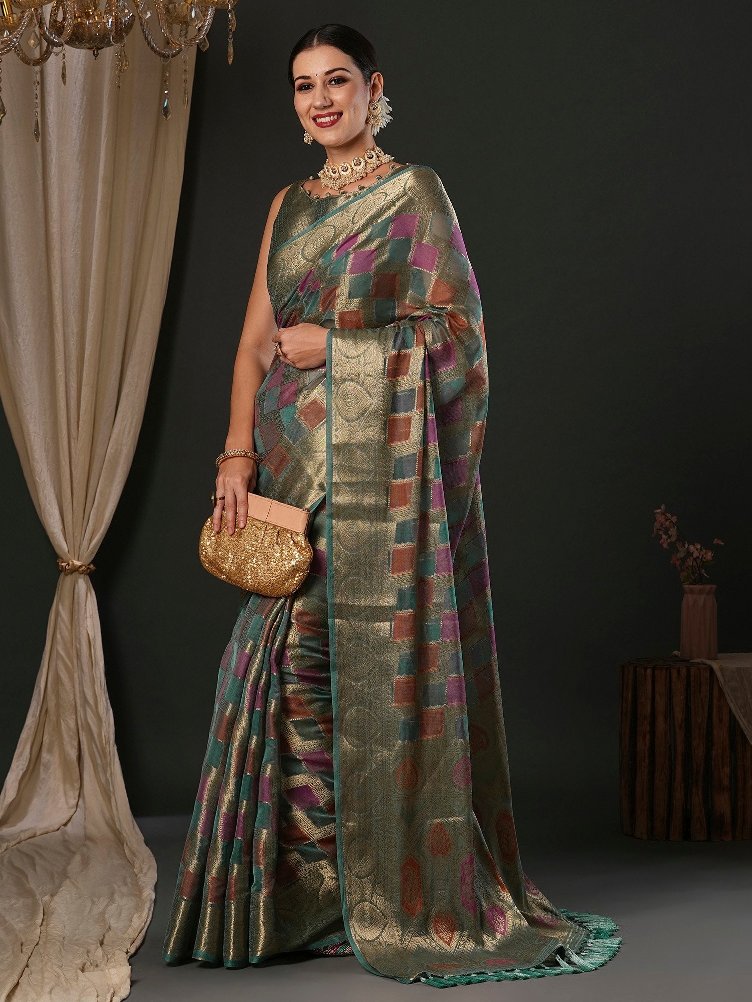 Get the best bridal saree