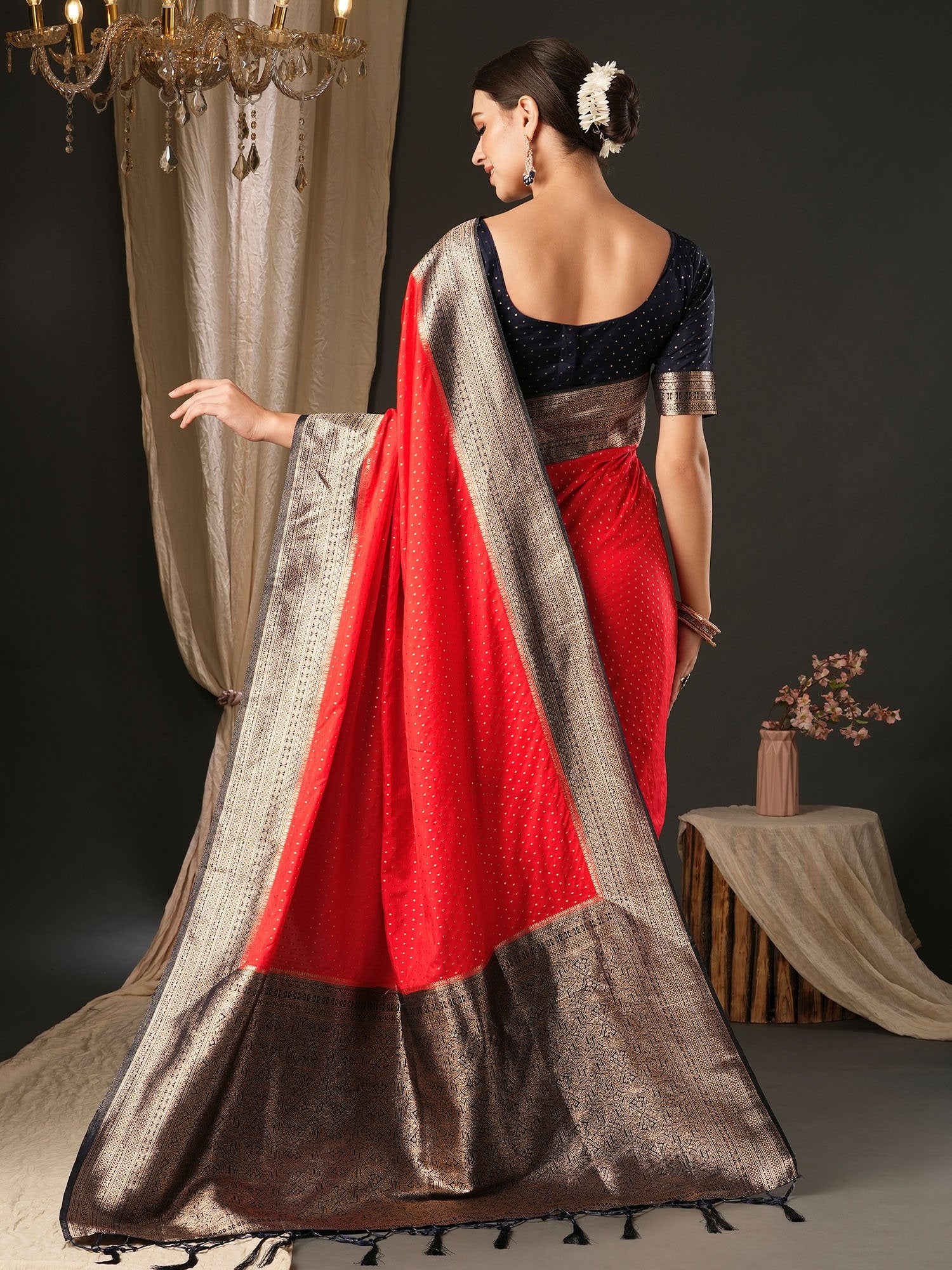 Get the best bridal saree