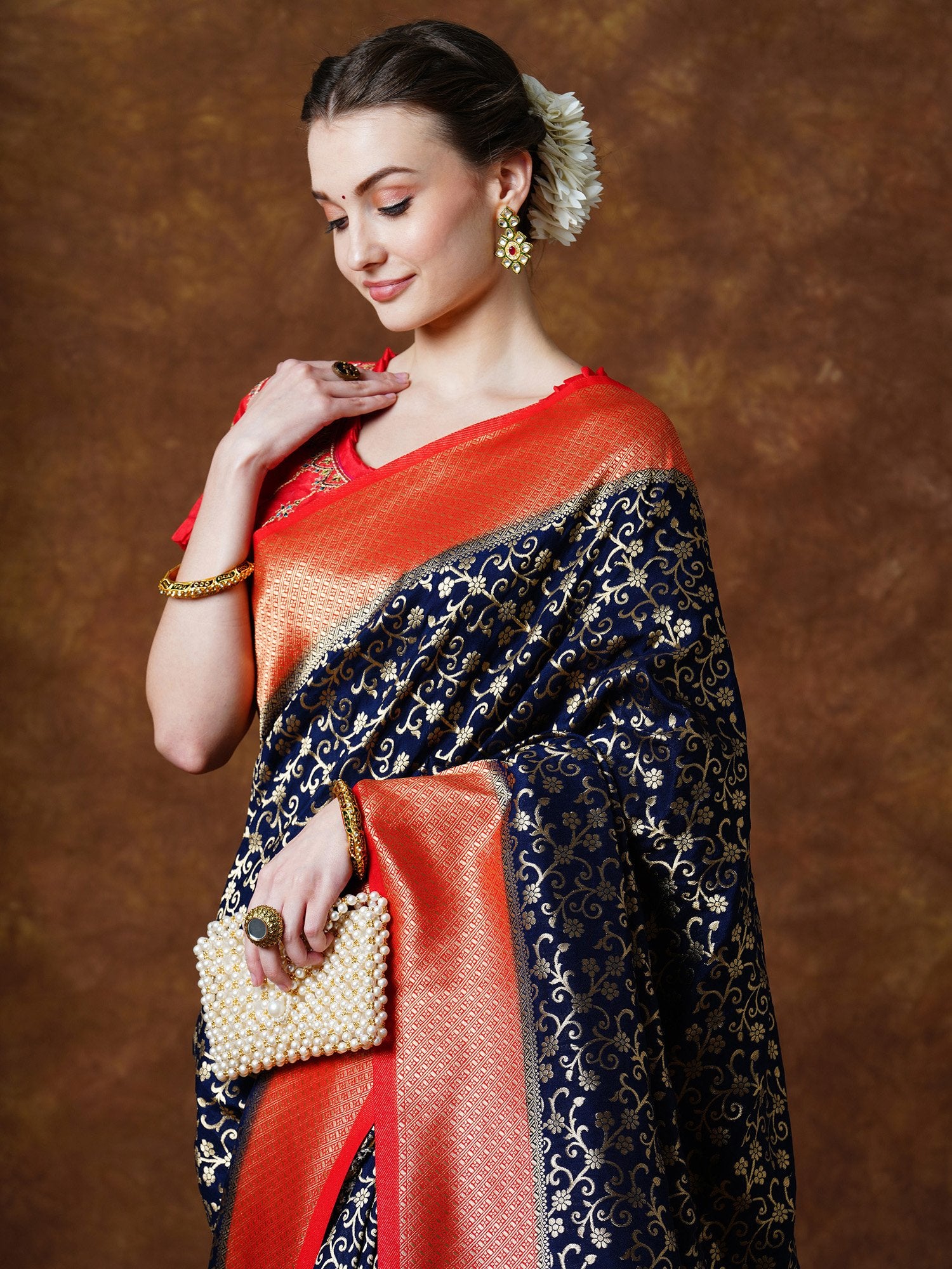 Get the best wedding sarees