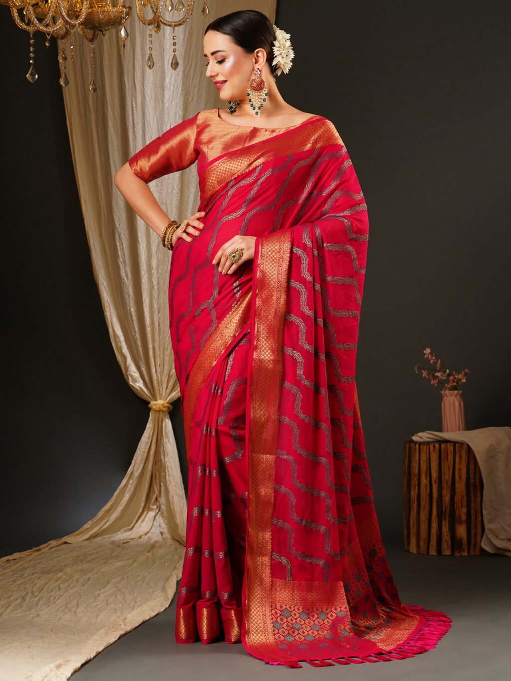 Pink Flowing Georgette Saree