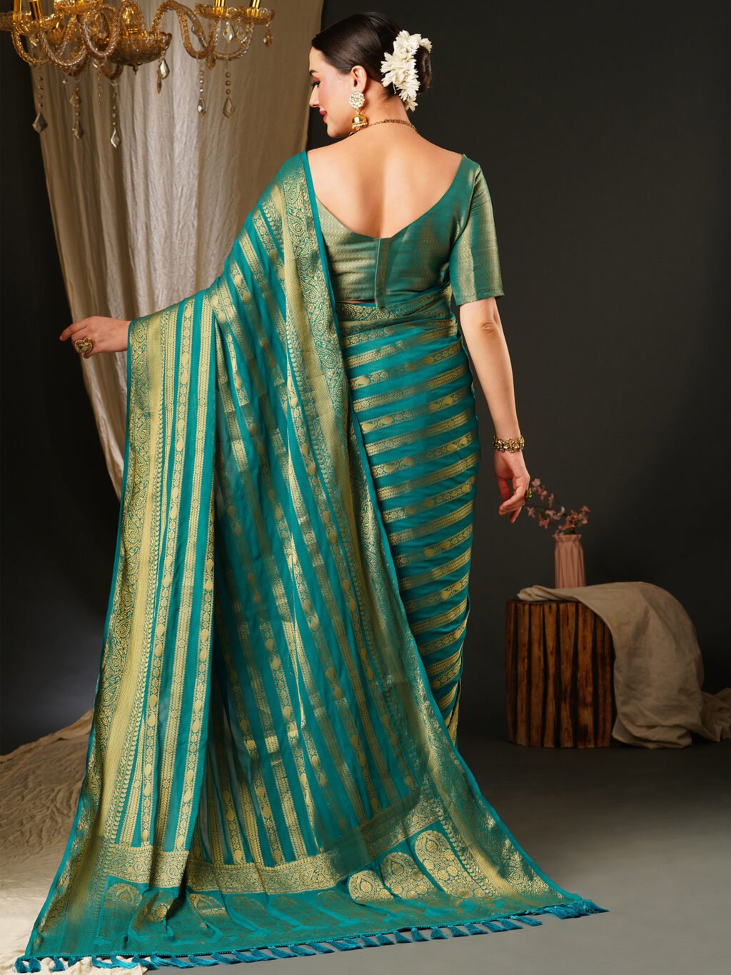 Heritage Blue Georgette Saree - Image 2