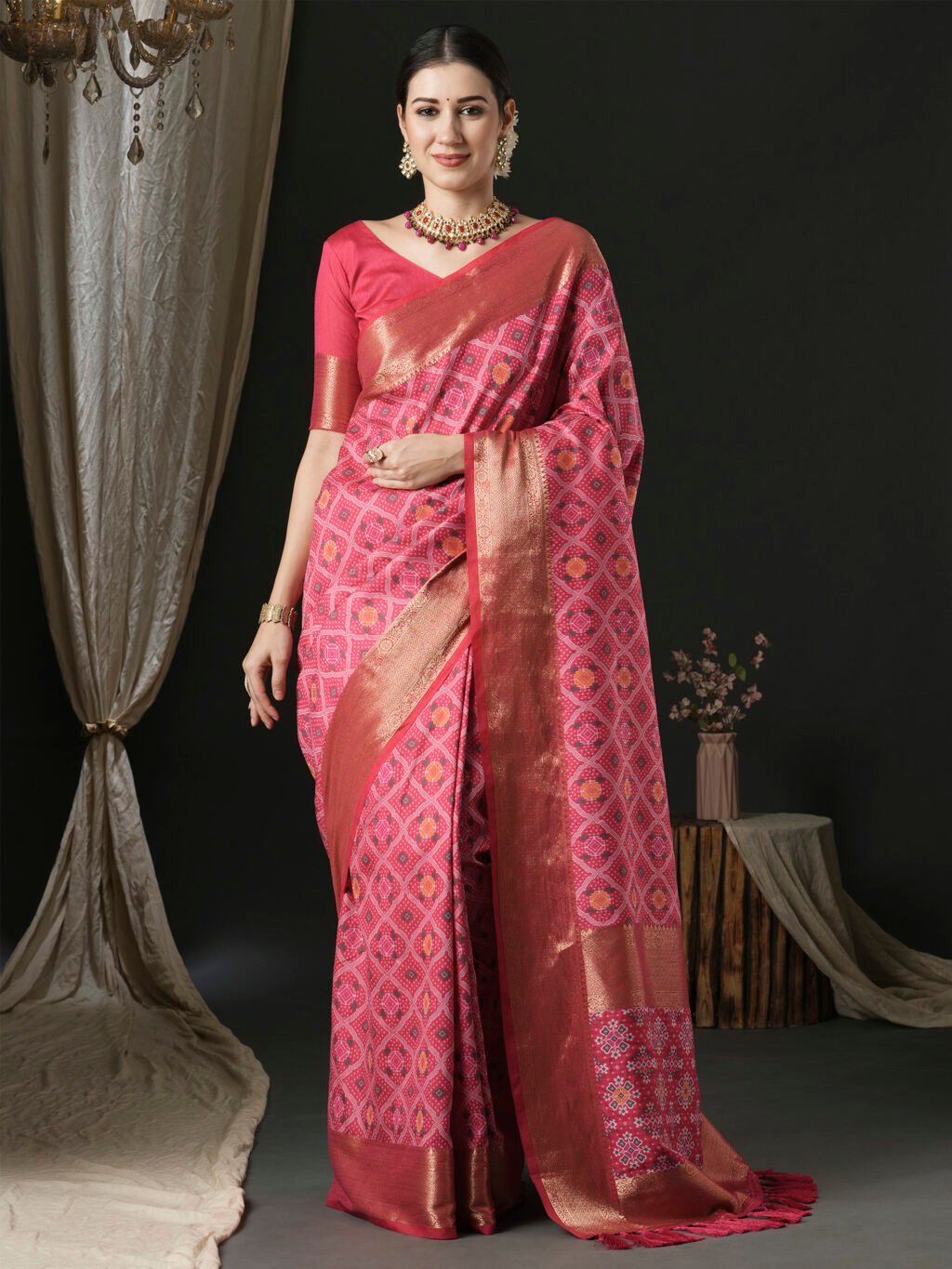Graceful Pink Banarasi Silk Saree