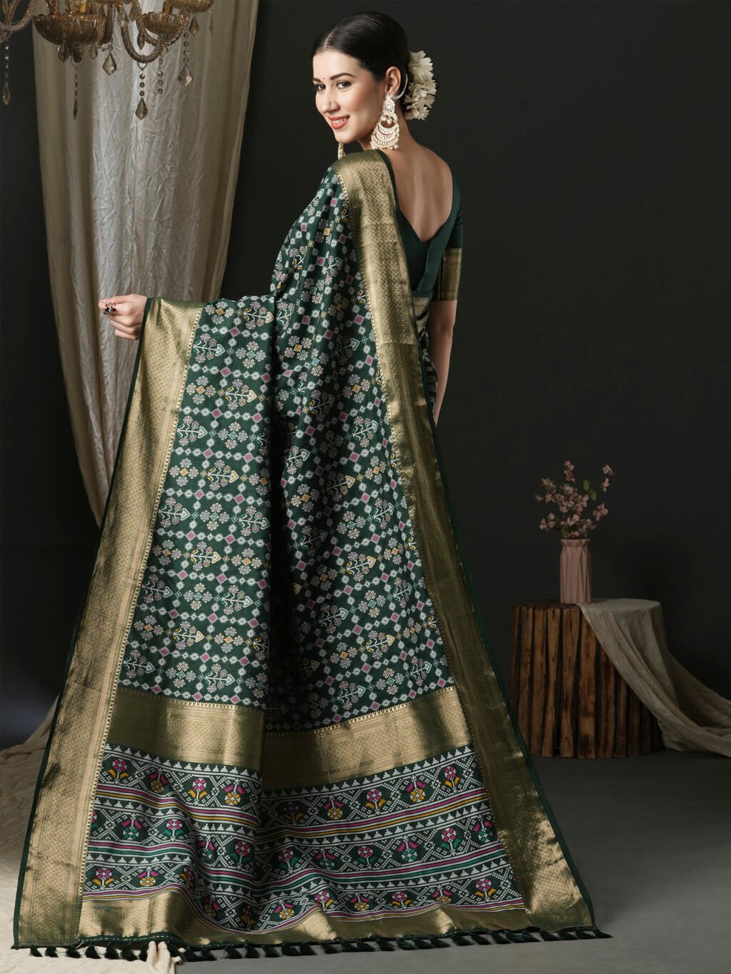 Heritage Dark Green Designer Zari Woven Distinct Saree - Image 2